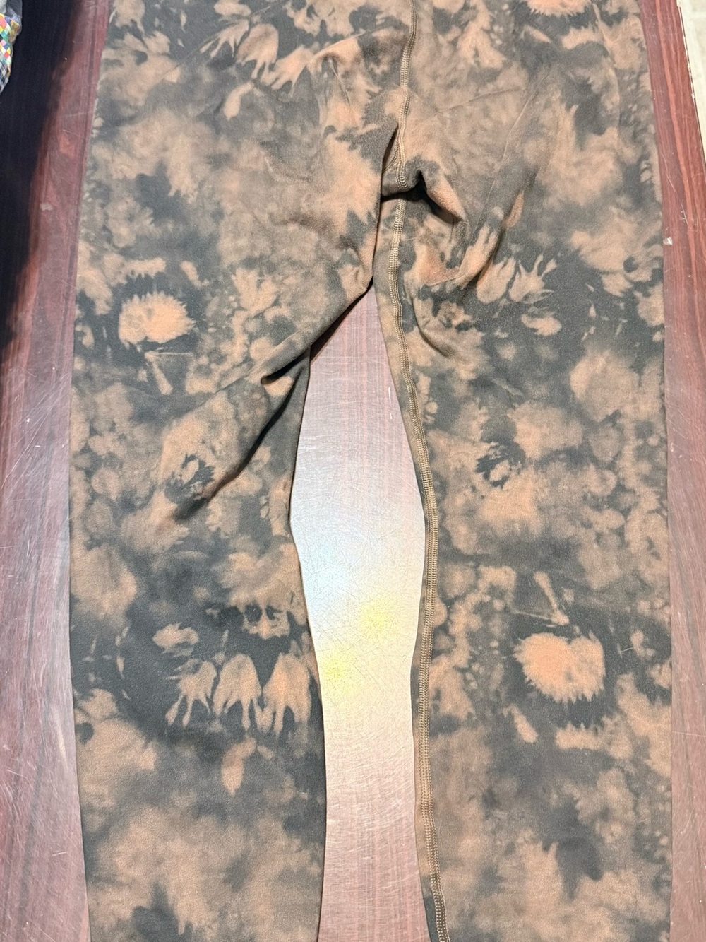 NOBULL Black and Brown Tie-Dye Leggings